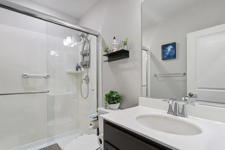 1640 Flora Way, Tracy, California 95376