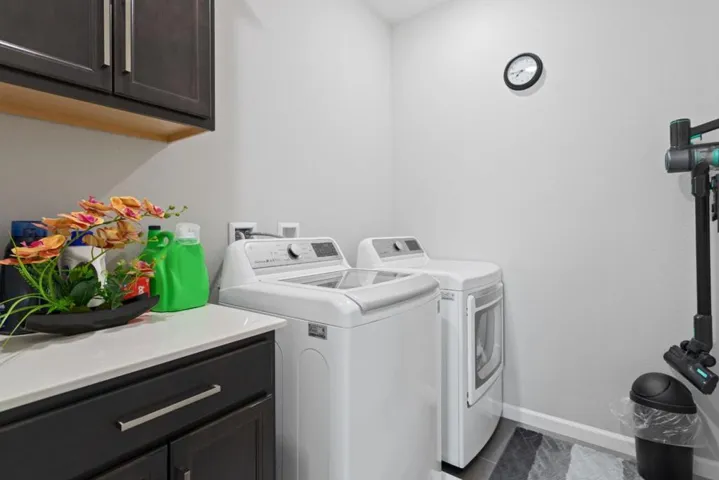 1640 Flora Way, Tracy, California 95376