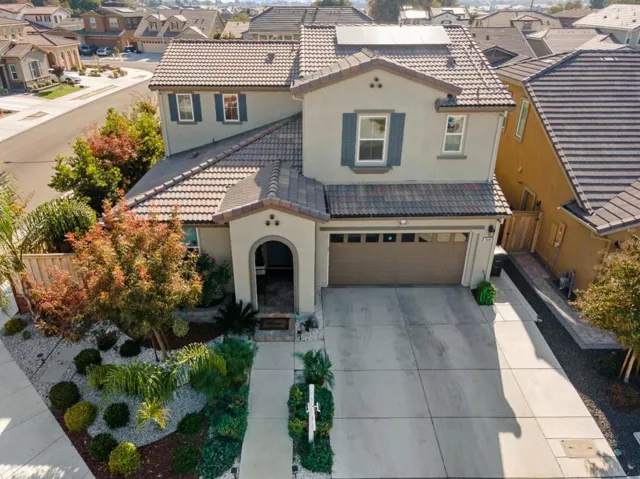 1640 Flora Way, Tracy, California 95376
