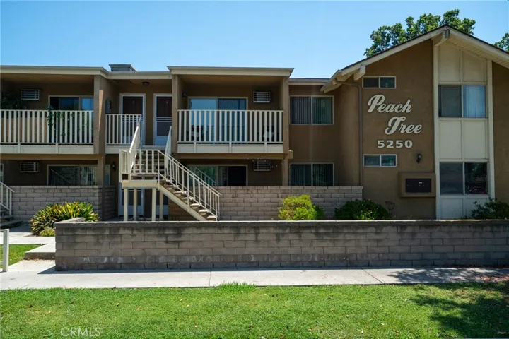 5250 Hayter Avenue, Lakewood, California 90712