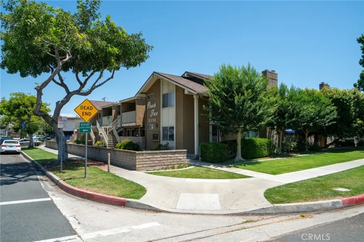 5250 Hayter Avenue, Lakewood, California 90712
