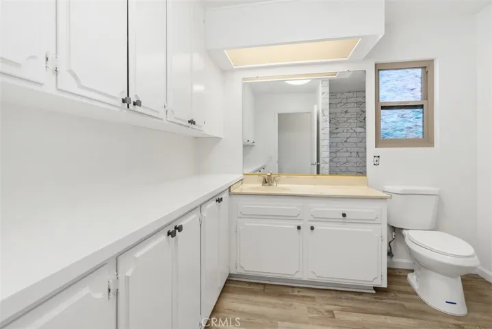 220 E Kalmia Street, Fallbrook, California 92028