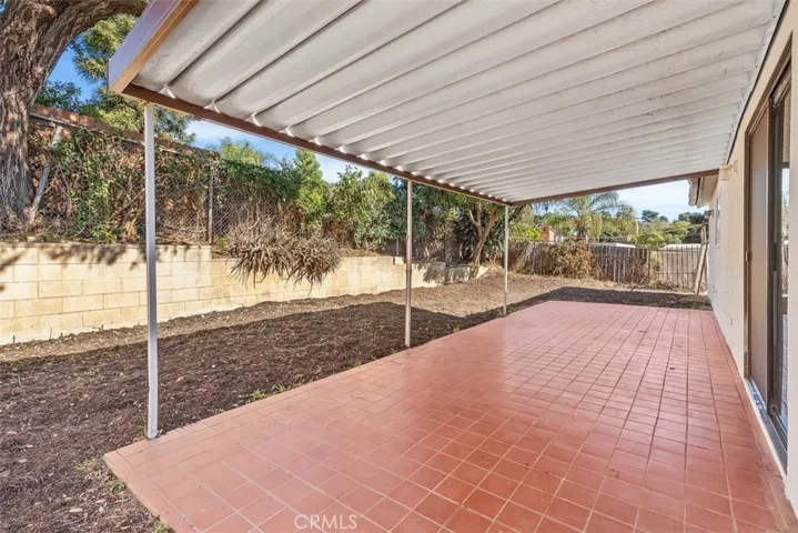 220 E Kalmia Street, Fallbrook, California 92028