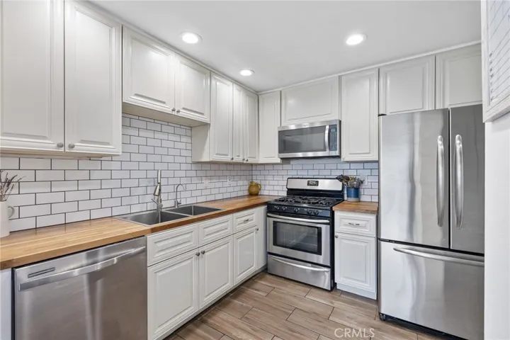 Kitchen Stainless Steel Appliances