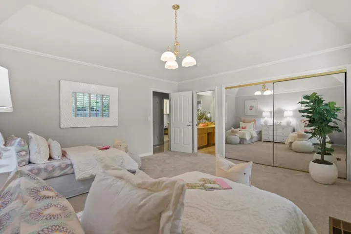 16010 Viewfield Road, Monte Sereno, California 95030