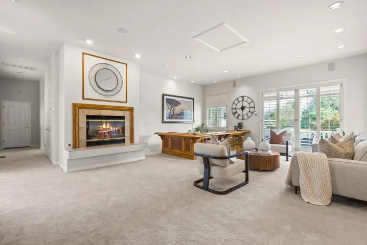16010 Viewfield Road, Monte Sereno, California 95030