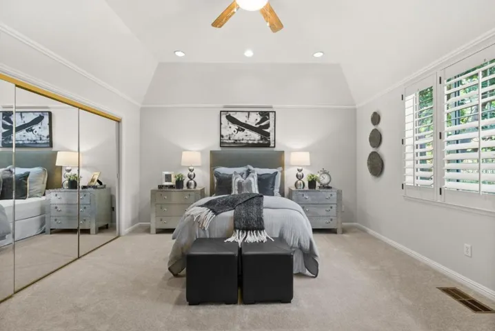 16010 Viewfield Road, Monte Sereno, California 95030