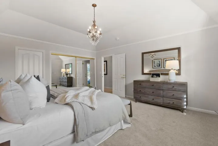 16010 Viewfield Road, Monte Sereno, California 95030