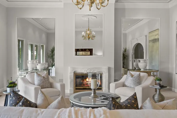 16010 Viewfield Road, Monte Sereno, California 95030