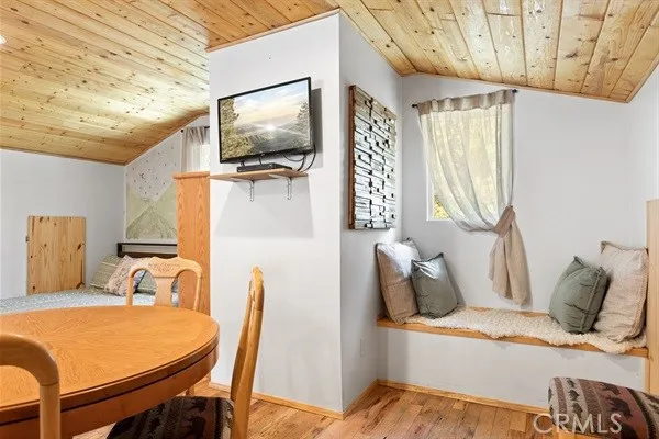 33544 Green Valley Lake Road, Green Valley Lake, California 92341