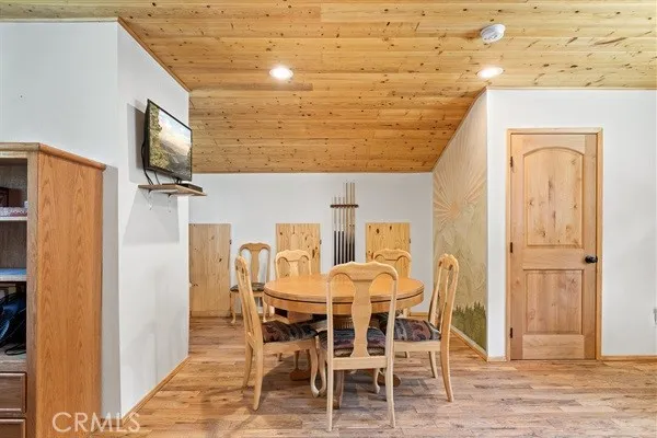 33544 Green Valley Lake Road, Green Valley Lake, California 92341
