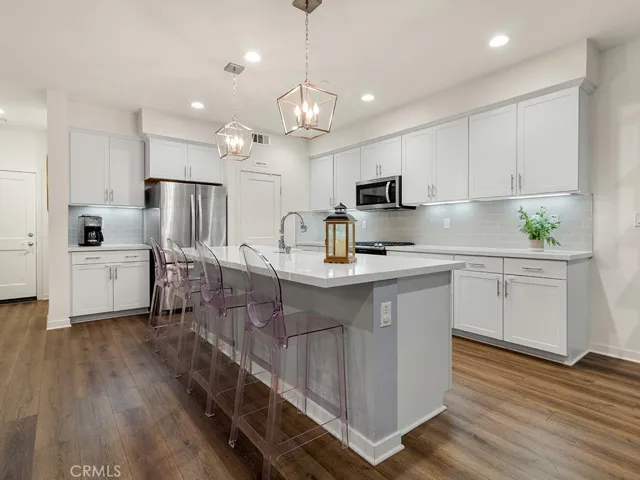 122 Red Brick Drive 3, Simi Valley, California 93065