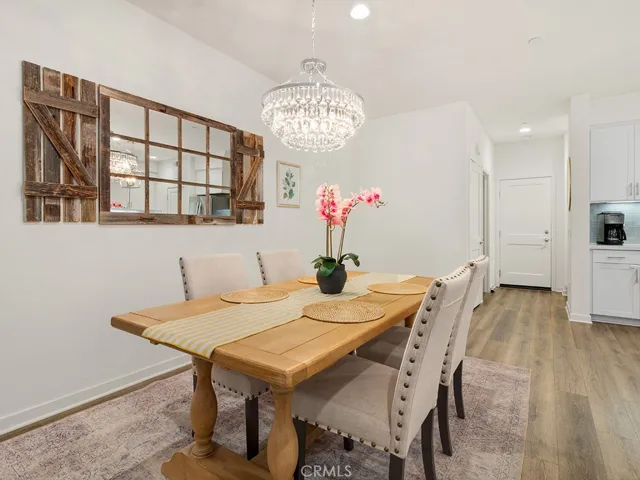122 Red Brick Drive 3, Simi Valley, California 93065