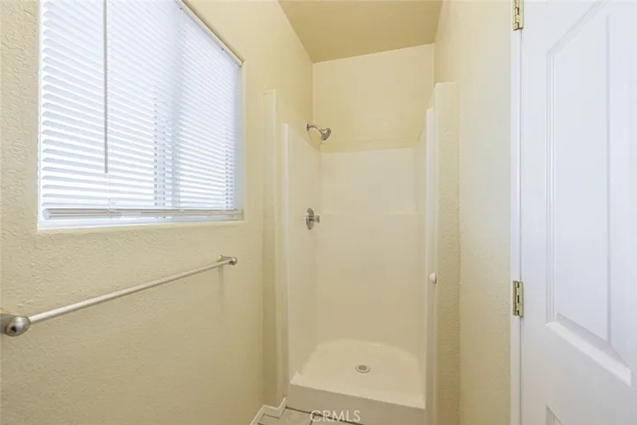 6076 Solano Road, Phelan, California 92371