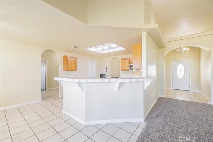 6076 Solano Road, Phelan, California 92371