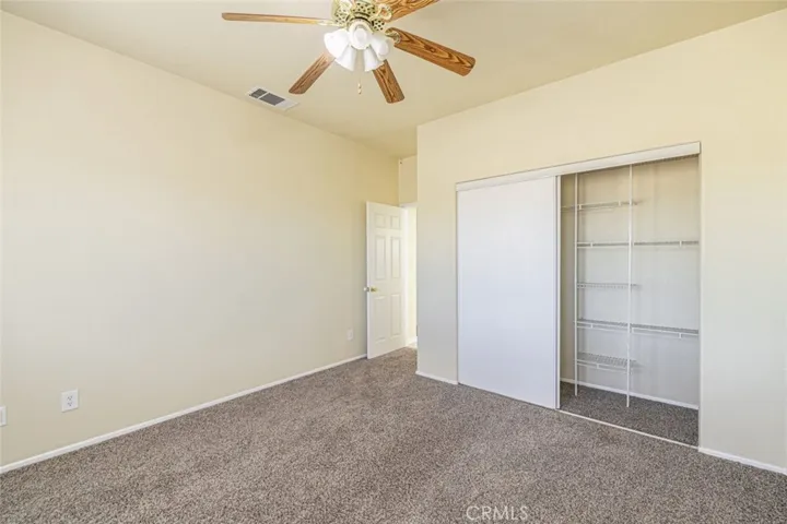 6076 Solano Road, Phelan, California 92371