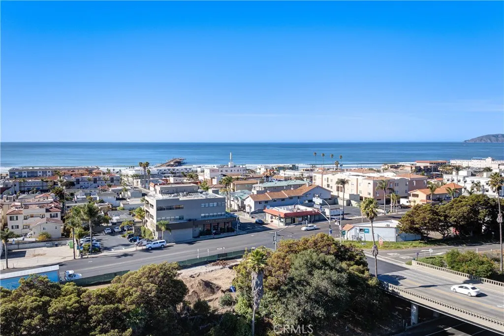 480 Hinds Avenue, Pismo Beach, California 93449 home-pic-10
