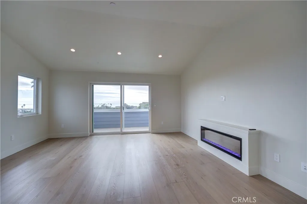 480 Hinds Avenue, Pismo Beach, California 93449 home-pic-22