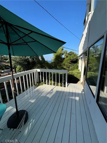 1033 Eastman Way, Laguna Beach, California 92651
