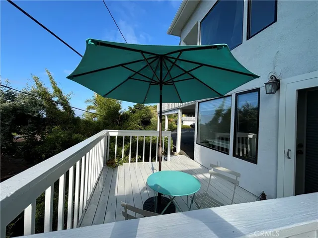 1033 Eastman Way, Laguna Beach, California 92651