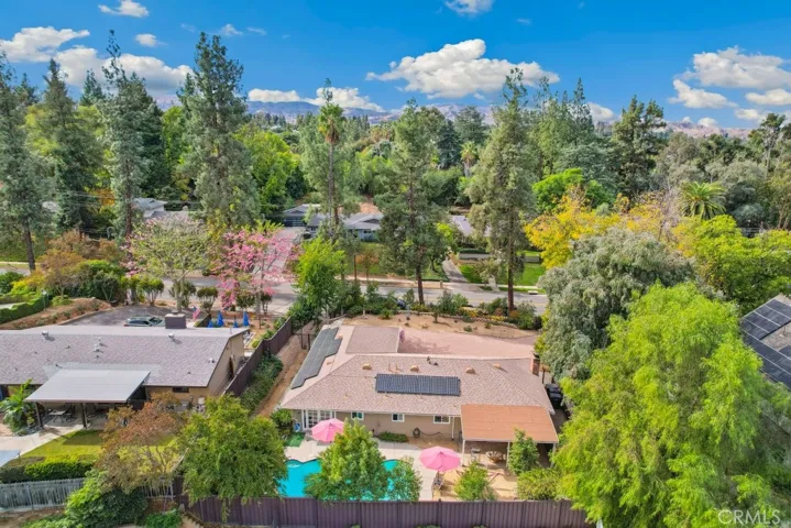 1317 S Center Street, Redlands, California 92373