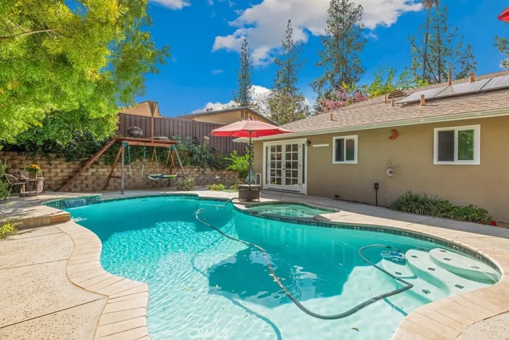 1317 S Center Street, Redlands, California 92373