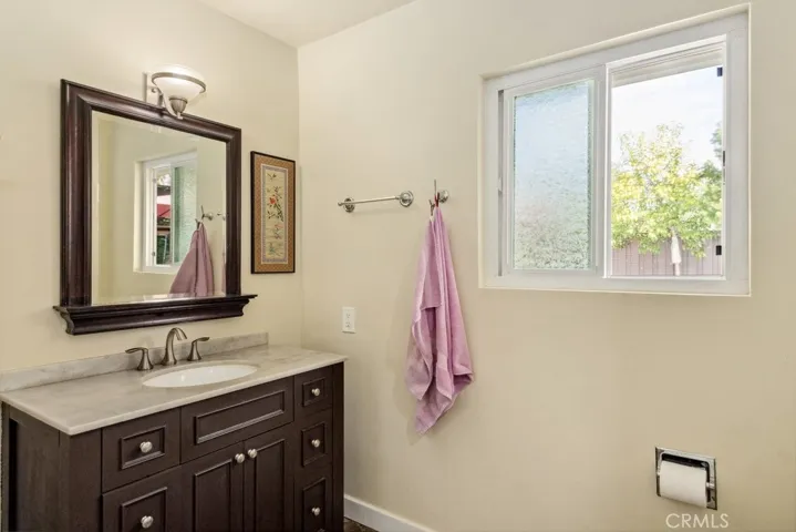 1317 S Center Street, Redlands, California 92373