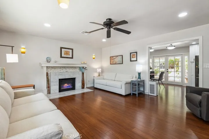 1317 S Center Street, Redlands, California 92373