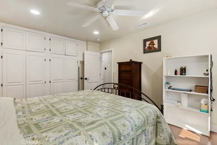 1317 S Center Street, Redlands, California 92373