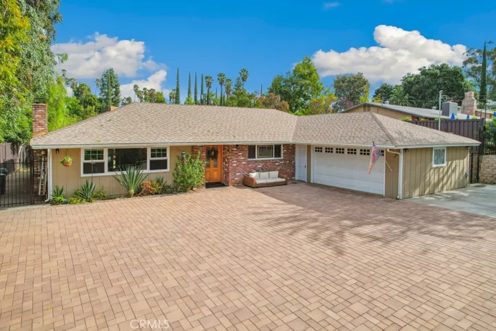 1317 S Center Street, Redlands, California 92373