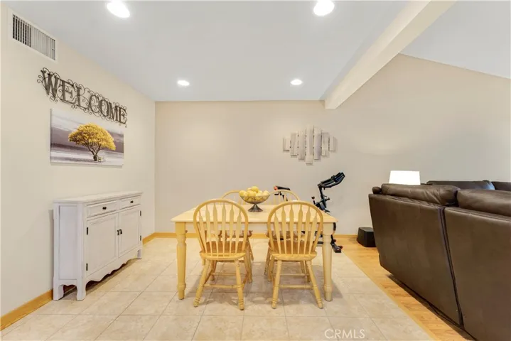 1864 Stow Street, Simi Valley, California 93063