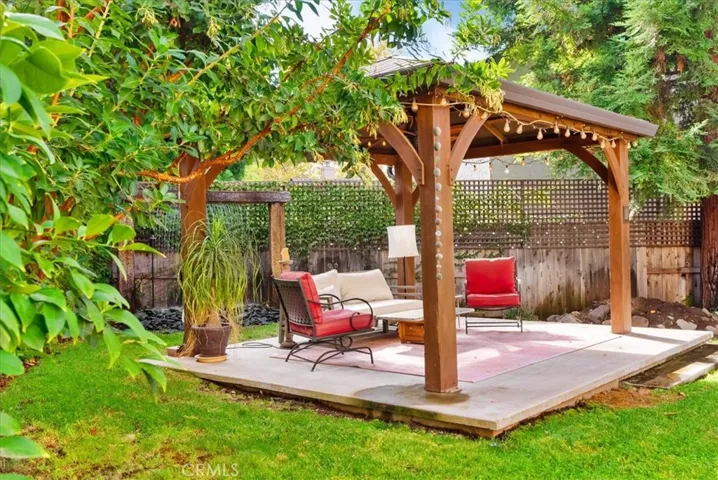 8 Heartwood Court, Chico, California 95928