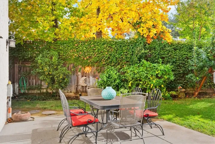 8 Heartwood Court, Chico, California 95928