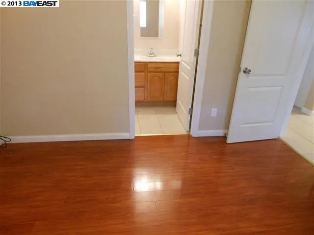 2227 84th Ave, Oakland, California 94605-3423