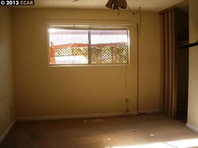 1336 Springhill Dr, Pittsburg, California 94565-6338