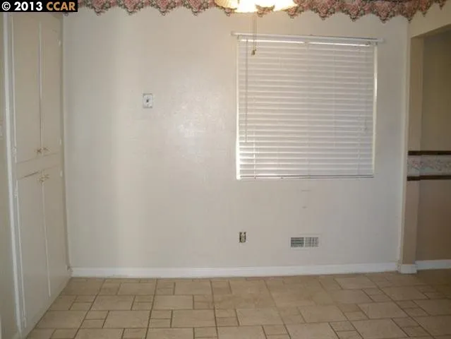 1336 Springhill Dr, Pittsburg, California 94565-6338