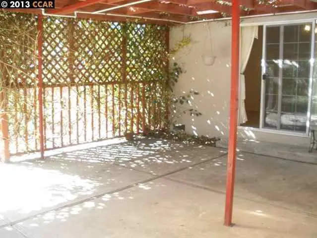 1336 Springhill Dr, Pittsburg, California 94565-6338