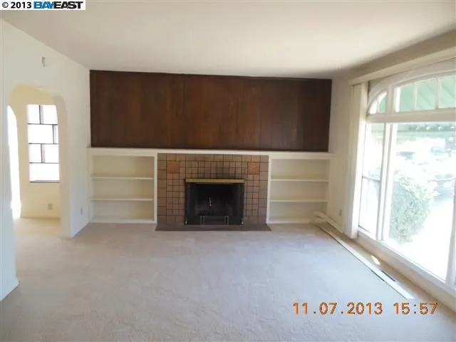 333 W Broadmoor Blvd, San Leandro, California 94577-1646