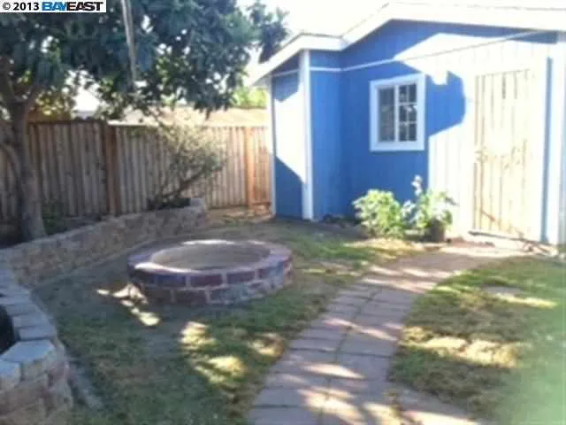6462 Thomas Ave, Newark, California 94560-4046