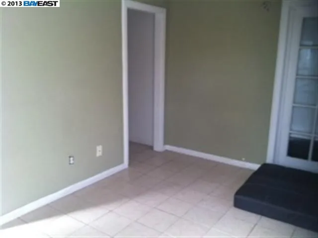 6462 Thomas Ave, Newark, California 94560-4046