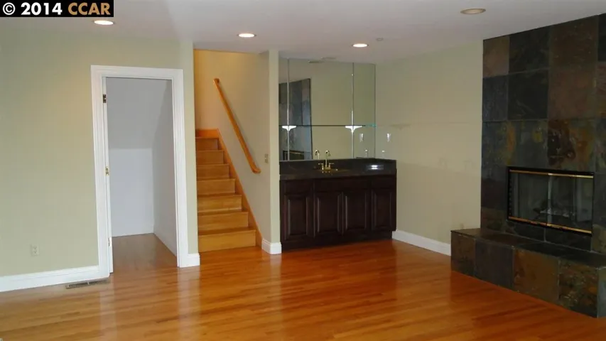 1231 Thomas Dr, Martinez, California 94553-2346