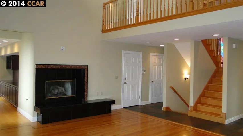 1231 Thomas Dr, Martinez, California 94553-2346