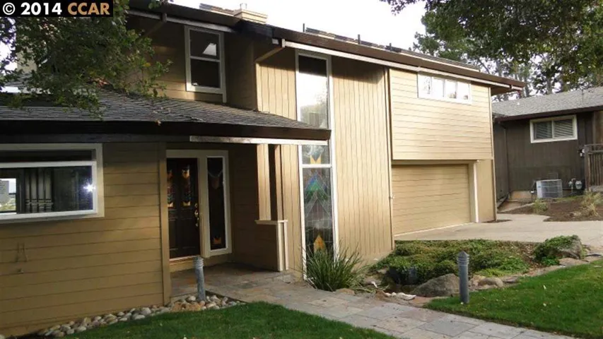 1231 Thomas Dr, Martinez, California 94553-2346