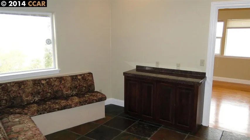 1231 Thomas Dr, Martinez, California 94553-2346