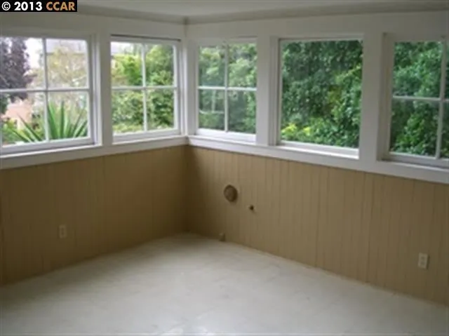 2707 Stuart St, Berkeley, California 94705-1302