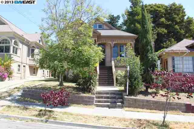 2448 E 22nd St, Oakland, California 94601-1232