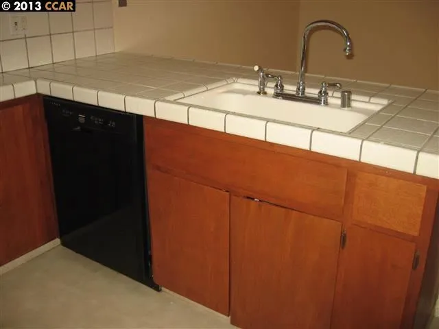 1606 Beechwood Dr, Martinez, California 94553-5306