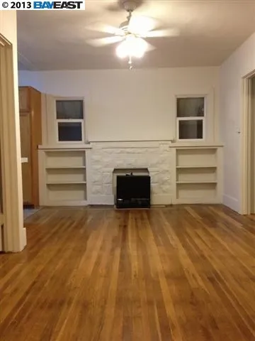 1937 Vicksburg Ave, Oakland, California 94601-5415