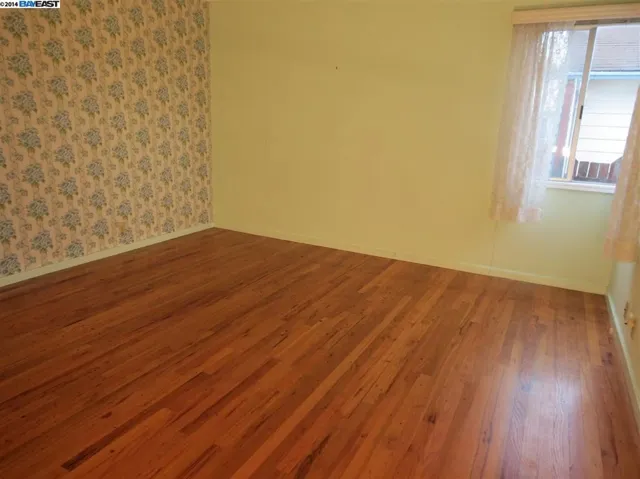 2118 Thomas, San Leandro, California 94577-6123