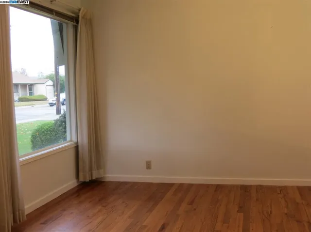 2118 Thomas, San Leandro, California 94577-6123
